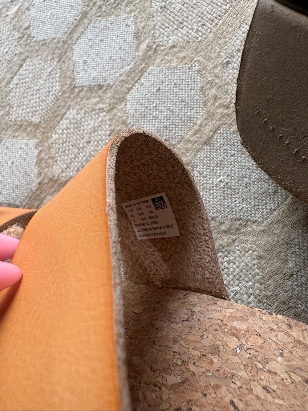 Reef Women's Tan Platform Sandals - Picture 7 of 7